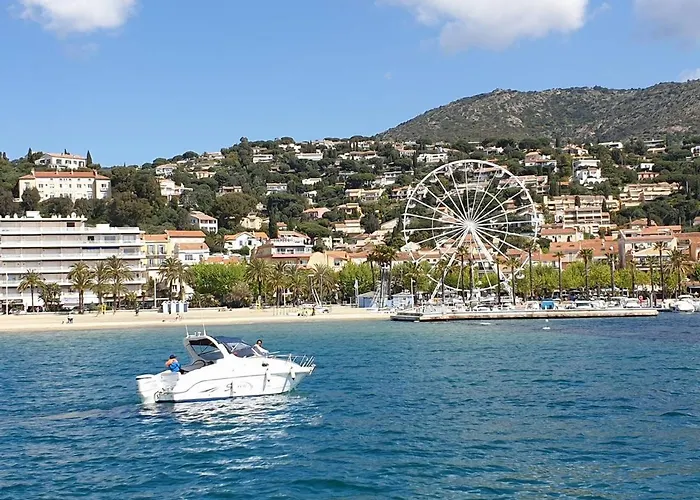 Daire Au Bord De L'eau Avec Terrasse Et Menage Inclus - Fr-1-251-307