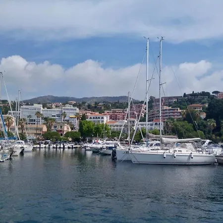 Au Bord De L'eau Avec Terrasse Et Menage Inclus