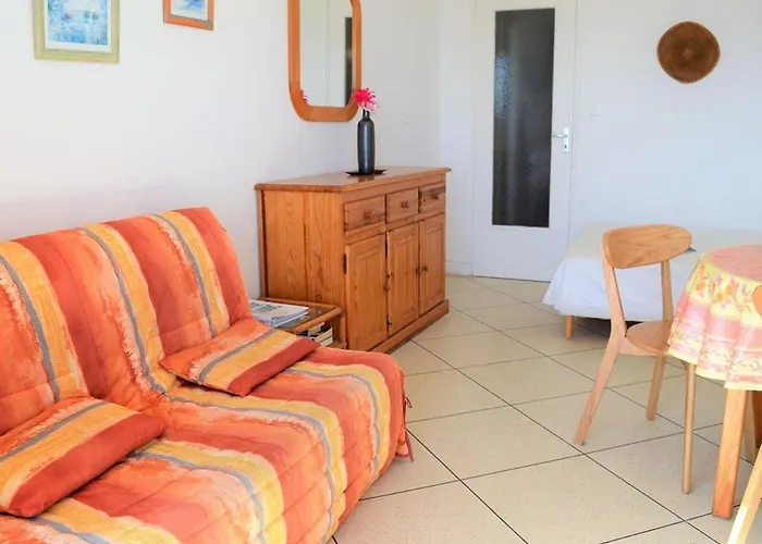 Au Bord De L'eau Avec Terrasse Et Menage Inclus - Fr-1-251-307 Apartment